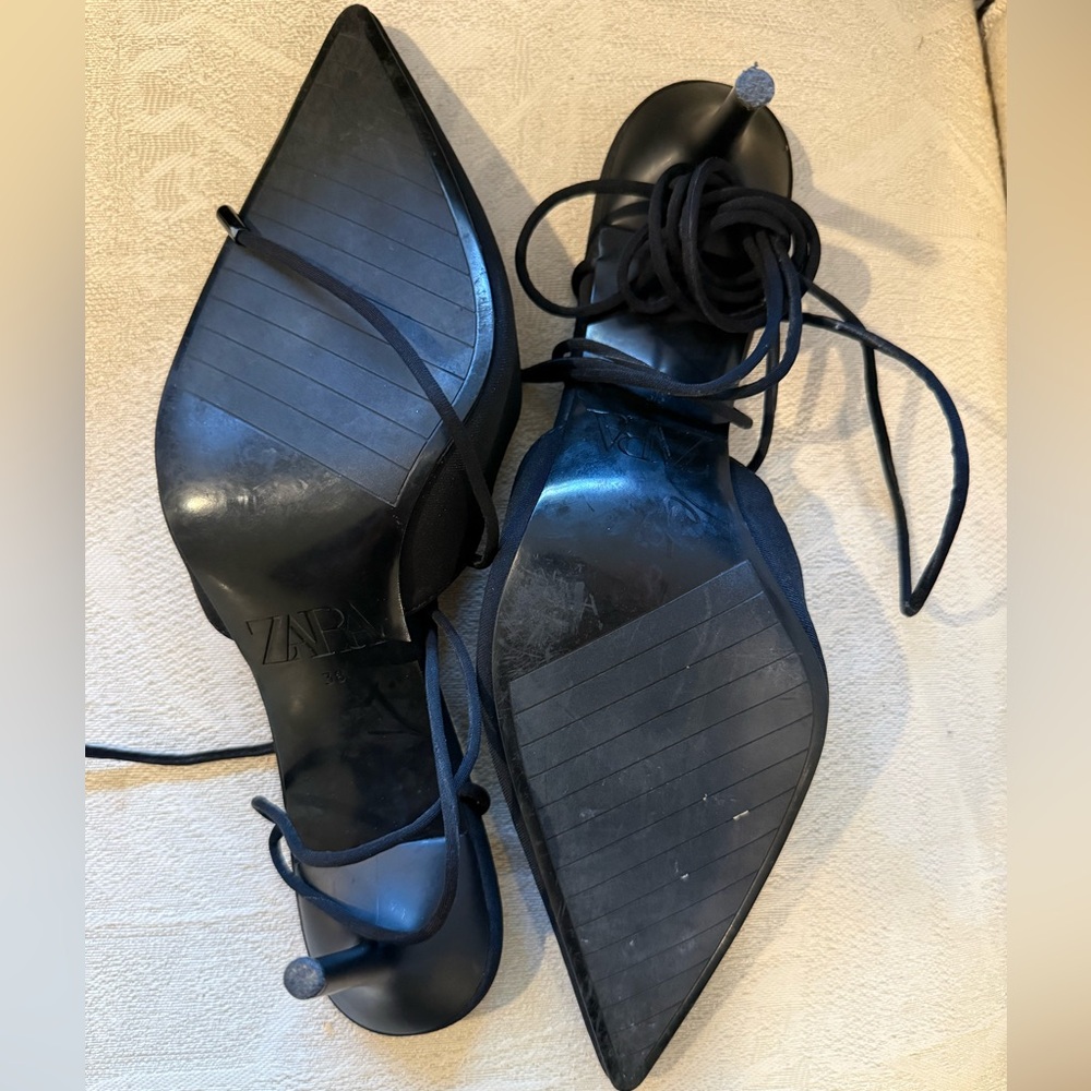 Zara Elegant Black Frame Stiletto Pumps – Size 38 - Picture 5 of 9